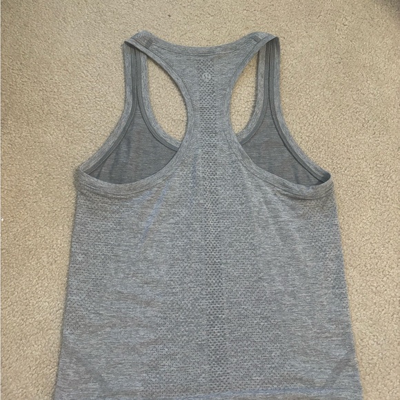Lululemon Swiftly Tech Tank Top!! - Picture 2 of 2